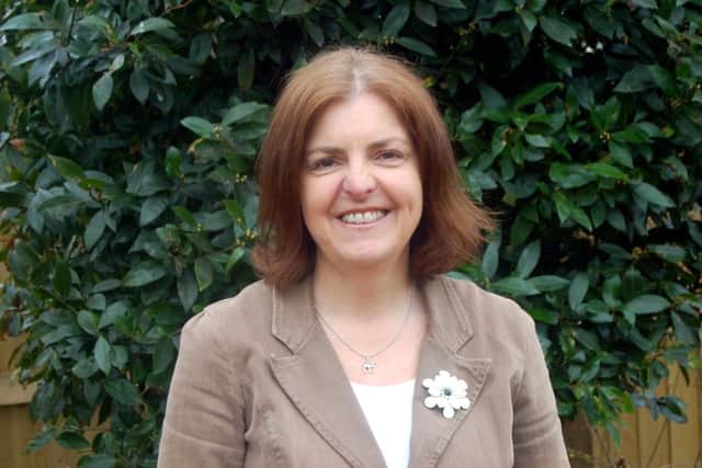 Carrie Pither