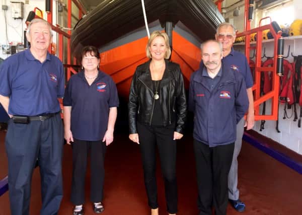 Caroline Dinenage MP with members of Gafirs