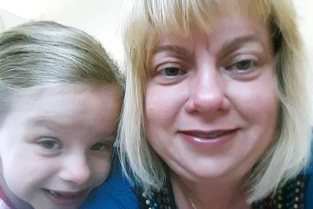 Family handout photo issued by Hampshire Police of Nikki Flux-Edmonds with her daughter Keziah.