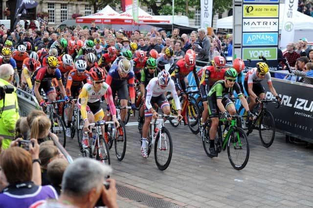 Racers at last week's Pearl Izumi Tour Series setting off Picture: Sarah Standing (160816-3032)