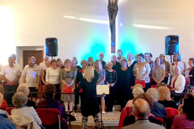 jpns-23-06-16-044 waterlooville Music Festval 2016 submits via jt
Singing for Fun community choir