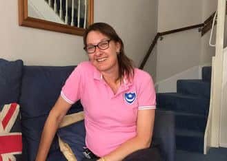 Tina Beckett is doing a skydive for charity