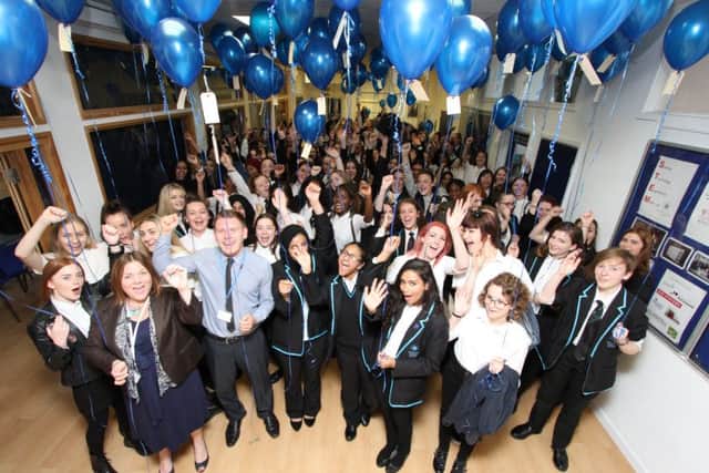 Pupils and teachers at Portsmouth Academy for Girls ready to release the balloonsPicture: Habibur Rahman (160912-33 )