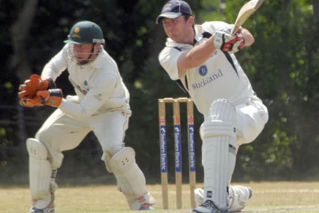 Dan Hewitt, right Picture: Mick Young
