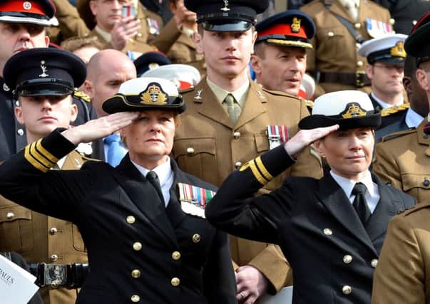 Women in the armed forces will now be allowed to fight in close-combat situations