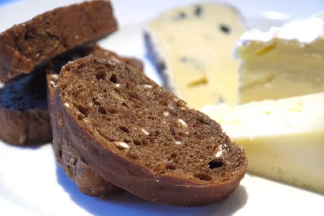 Prune and fennel bread