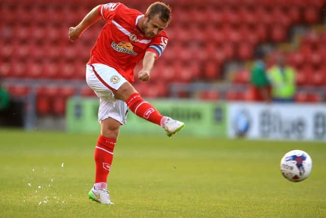 David Fox has moved from Crewe to Plymouth