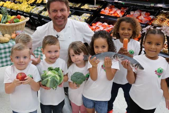 Food School with James Martin.Pic: RichardCrease/BNPS