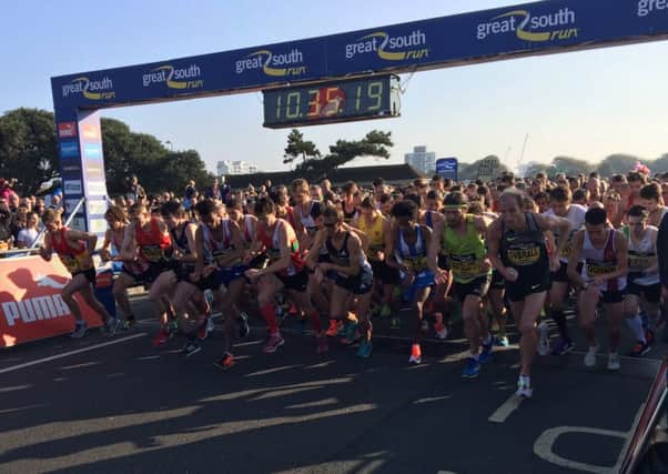 Portsmouth athlete Alex Teuten, white vest, just behind Chris Thompson at the start of the Great South Run