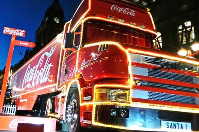 Coca-Cola truck PNL-160411-162332001