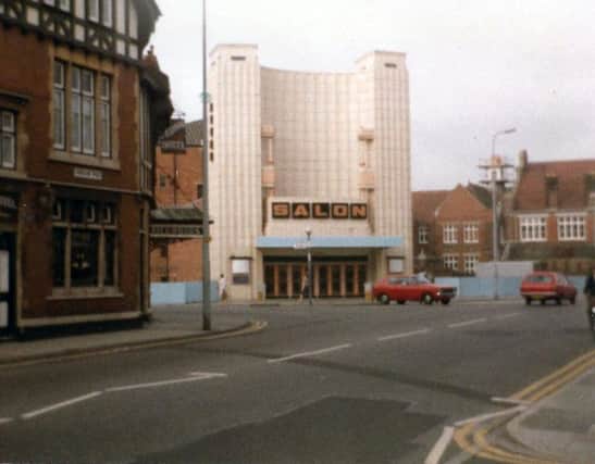 The former Odeon Southsea when it was the Salon, about 1983.