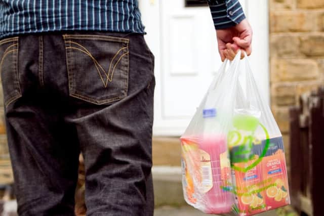 generic stock images
supermarket
shopping
carrier bags YPN-150415-104221050