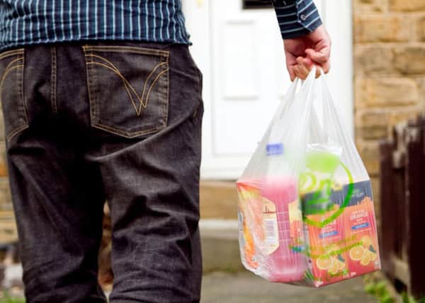 generic stock images
supermarket
shopping
carrier bags YPN-150415-104221050