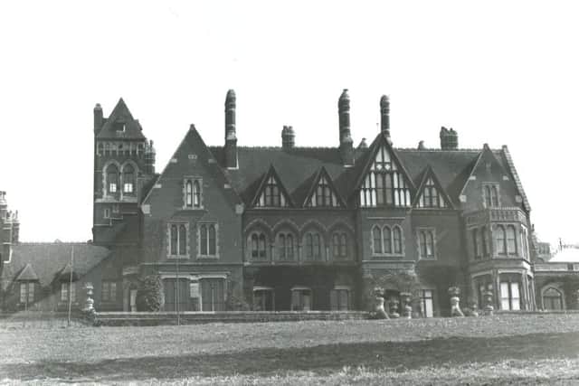 Leigh Park House in 1932, but was demolished in 1959 PP5274 PPP-160503-120337001