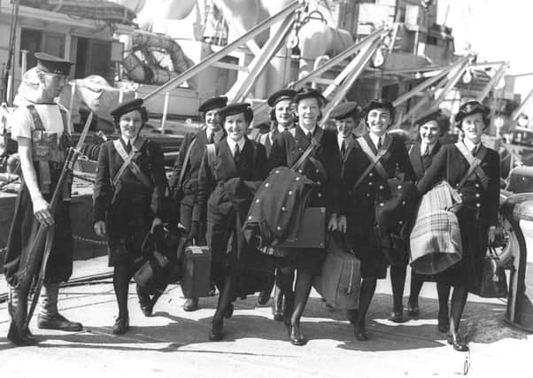 A Wrens Group embarking sentry with Ross rifle Picture: National Museum of the Royal Navy