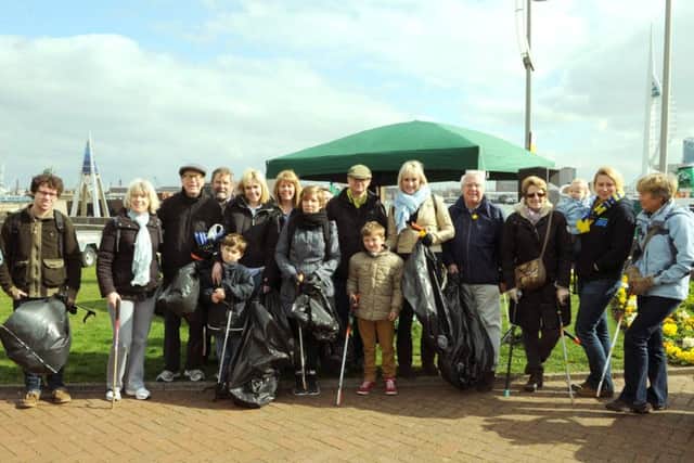 The Gosport Litteraction group on a clean-up in March 2015