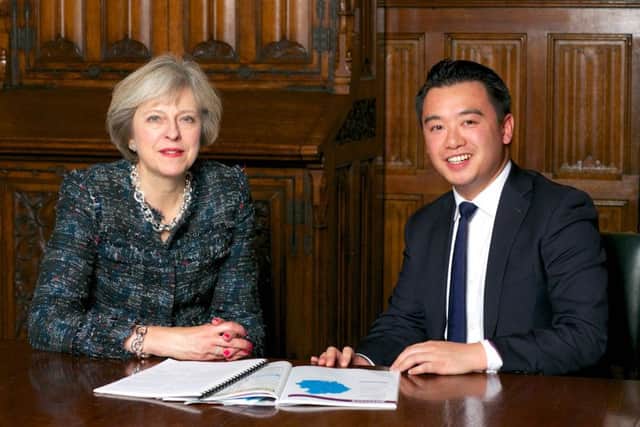 Alan Mak MP poses with Prime Minister Theresa May