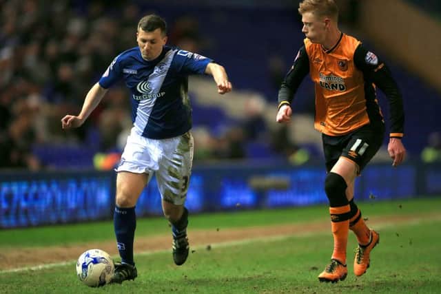 Paul Caddis, left