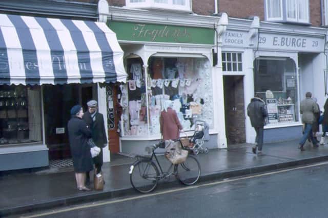Fogdens at 27, North Street, Havant in the early 1970s.