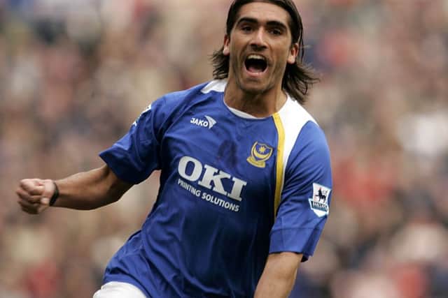 Pedro Mendes celebrates his goal