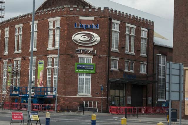 Liquid and Envy in Stanhope Road Picture: CÃ©sar Moreno Huerta