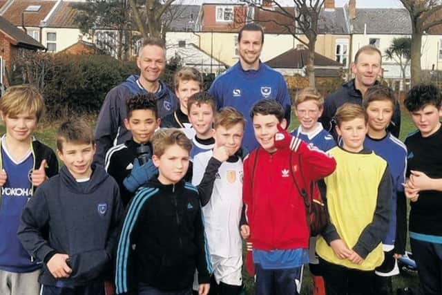 Christian Burgess joins Skilful Soccer Youth under-12s for training