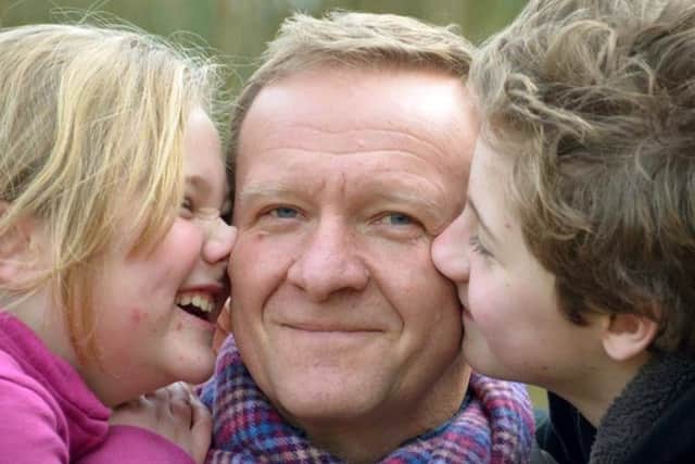 Dave Ayerswith his children Louis and Hattie