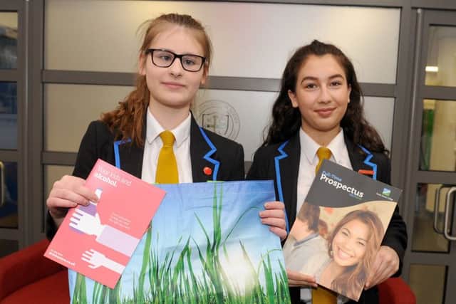 Hannah Eade (14) and Marianne Osman (14).
Picture: Sarah Standing