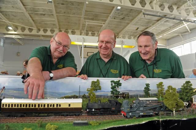 Enthusiasts David Darcy and Graham Murton at Rotarail 2016