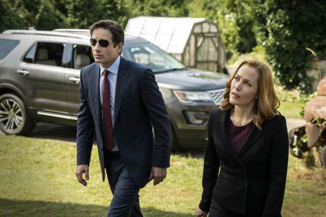 David Duchovny and Gillian Anderson will reprise their roles of FBI agents Mulder and Scully