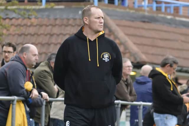 Assistant Coach Jim Pearce