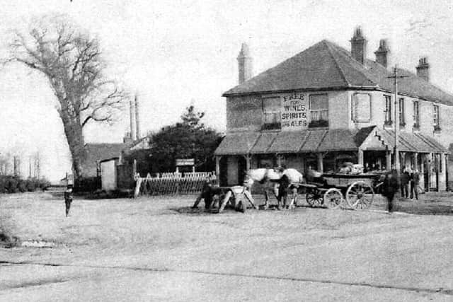 The original Coach and Horses pub at Hilsea with a glimpse of the  cottages on the left.