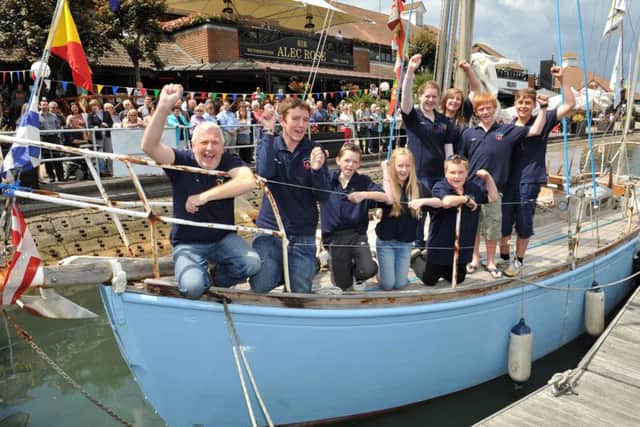 Alan Priddy and crew on Lively Lady in 2011