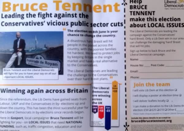 The leaflet at the centre of the row