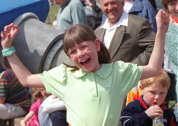 Mayor show 2.
Children have fun during the 1999 Lord Mayors Show in Portsmouth. MAYOAK0002889345