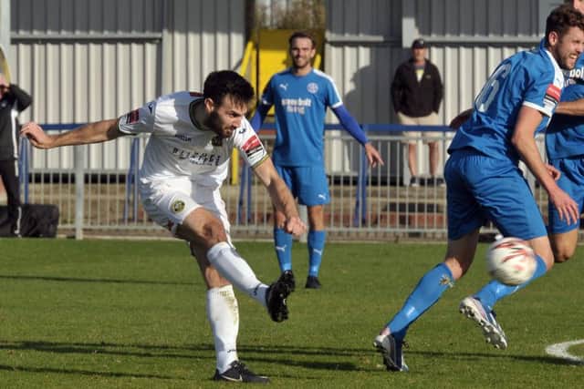 Matt Paterson in action for the Hawks. Picture: Mick Young