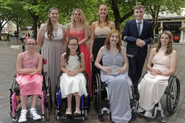 02/06/17 TC
Guests enjoy the atmosphere at the special prom held at The Guildhall in Portsmouth which has been organised by teenager Lewis Hine. This group of friends from Portsmouth dressed up for the occasion.
Picture Ian Hargreaves (170626-1) PPP-170206-215908006