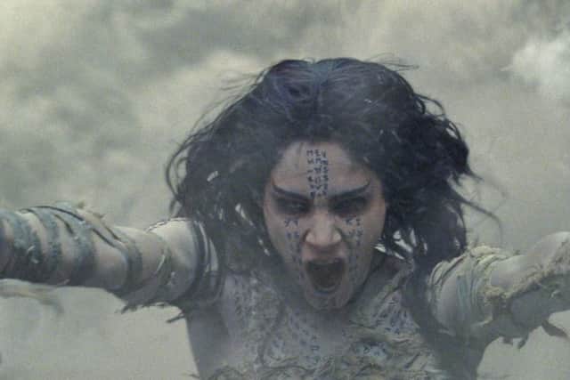 Sofia Boutella in The Mummy.