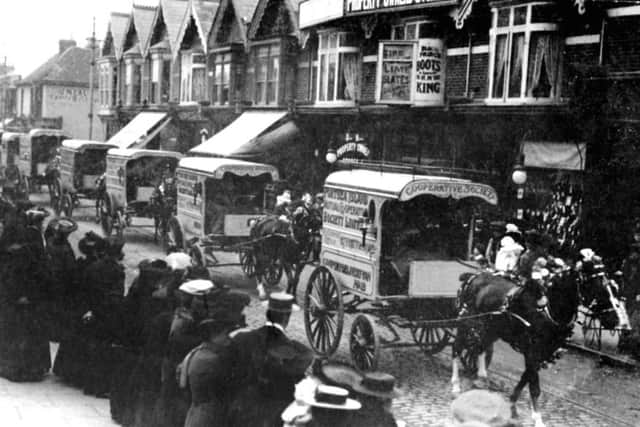 A May Day parade through the streets of Portsmouth in 1907. Does anyone recognise the road?