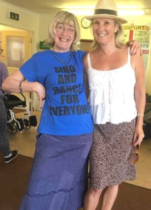Jackie Tufnell welcomes Gosport MP Caroline Dinenage to Dance for Fun in Gosport