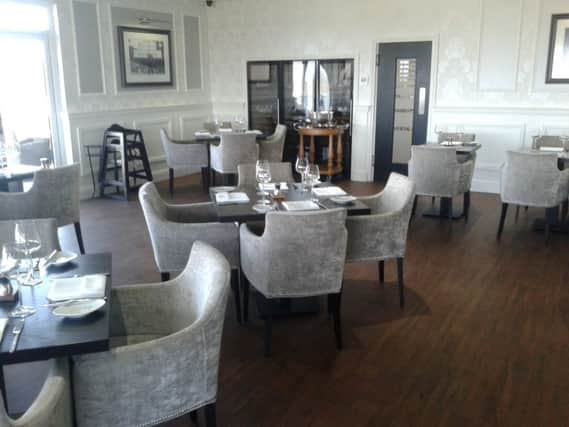 The Dining Room: Skylark Golf & Country Club, Fareham, PO15 3RS