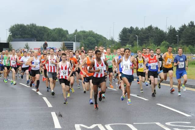 The start of the third race in the Lakeside 5k Series. Picture: Malcolm Wells