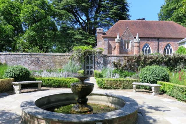 Lorna Wilkins - The Dutch Garden at Stansted House