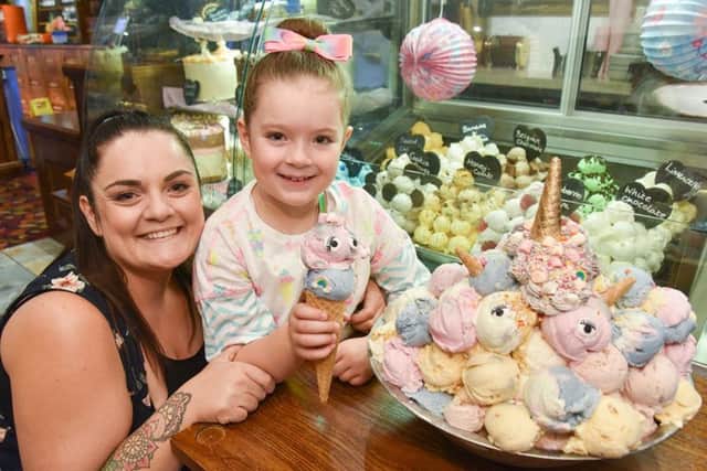 Proud mum Holly Clements with daughter Isla Prothero, seven