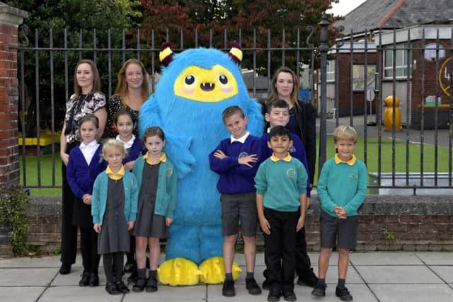 Children from Wimborne Infants and Junior Schools
Picture: Neil Marshall (171154-5)
