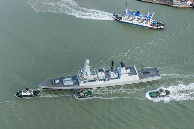 HMS DiamondPicture: Shaun Roster/www.shaunroster.com