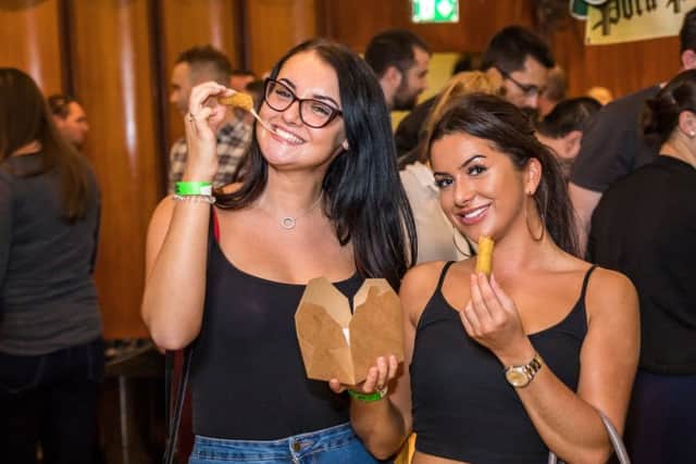 Millie White and Hope McKellar enjoy baked mozzarella fingers