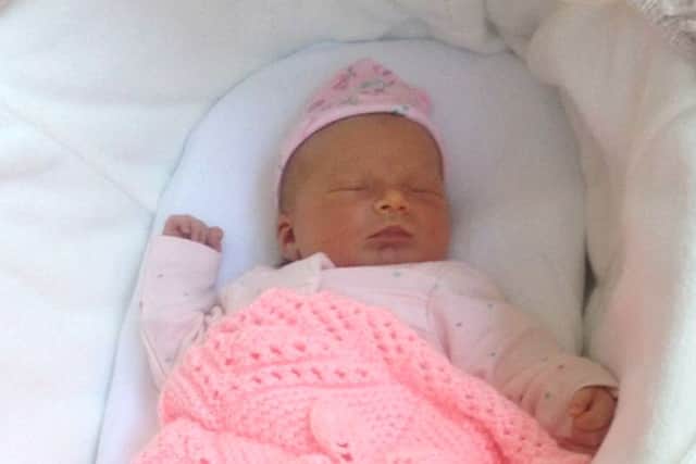 Welcome: Elise's new niece Valentina Elise