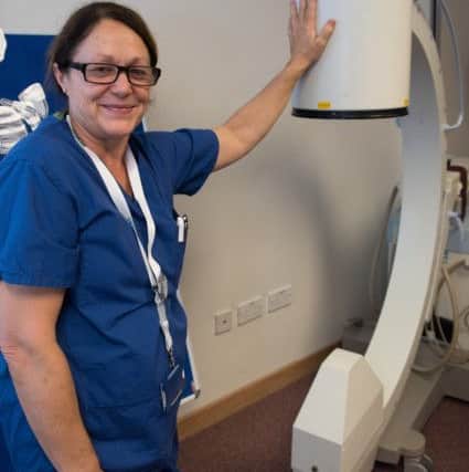 Consultant Radiographer Nicola Gibbons with a C-Arm Fluoroscopy unit (171187-343)